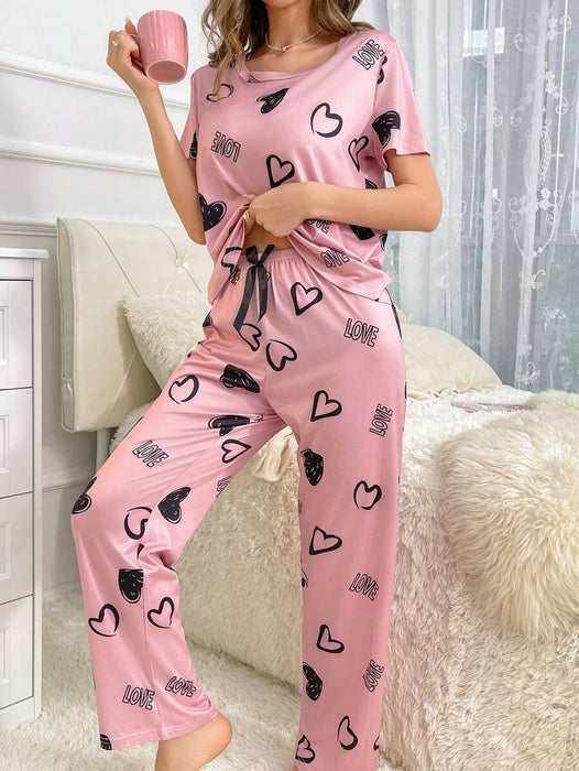 Cordate Pattern Text Print Pajama Set