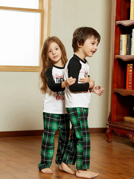 Letter Print And Plaid Pattern Christmas Family Matching Pajama Set