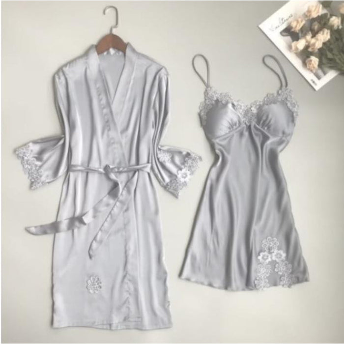 customized Elegant Lace Night Dress With Robe