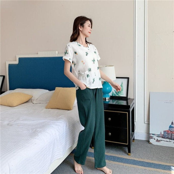 Ladies Cotton Crepe Short-Sleeved Trousers