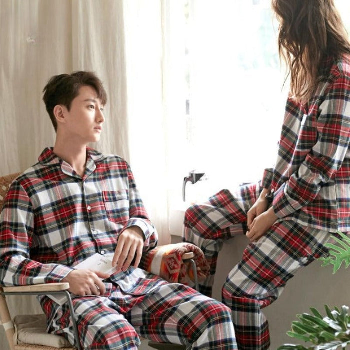 Plaid Print 2 Piece Cotton Couple Pajamas Set For Women and Men