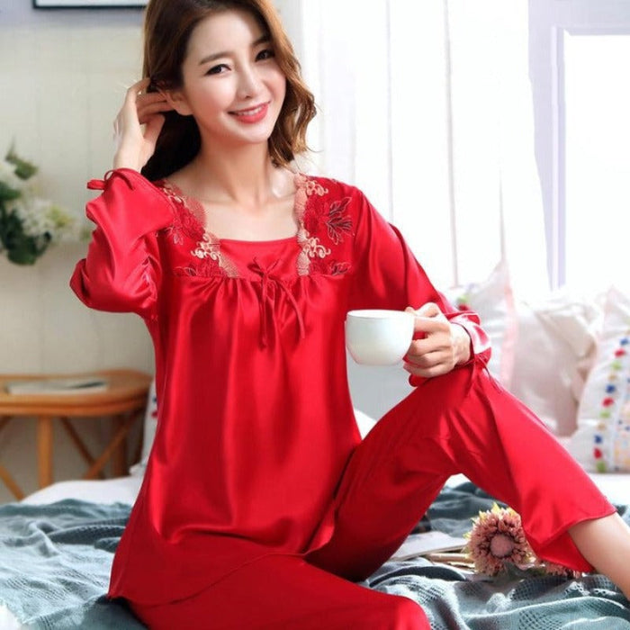 Flower Lace Polyester Pajamas Sets Long Sleeve Tops And Pants Sleepwear