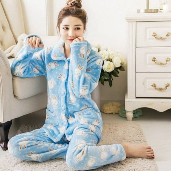 Flannel 2 Piece Winter Wear Pajama Set For Women