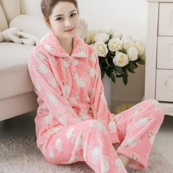 Flannel 2 Piece Winter Wear Pajama Set For Women